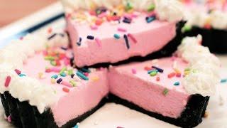 Strawberry Milkshake Pie - with OREOS! No Bake Recipe by My Cupcake Addiction