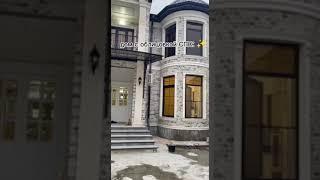 Дом в стиле средневекового замка