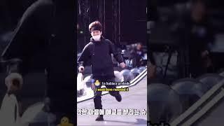 bts funny moment suga at concert 