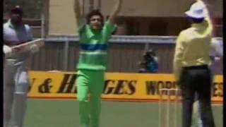 *GENIUS* ABDUL QADIR - THE LEGEND - A COMPILATION OF HIS BEST BOWLING