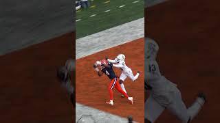 WHAT. A. CATCH!!  #illinois #CFP #CFB #Football #NFL #BigTen