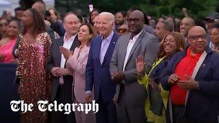 Biden appears to freeze during Juneteenth celebrations at the White House