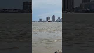 Massive ship in New Orleans Mississippi River. Tight turn. Looks like drifting, but it’s all skill.