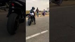 Nice one bike uff kia bike hai yar#karachi #viral #youtubeshorts #bike