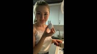 Beauty Russian Girl in Kitchen Periscope Live Stream