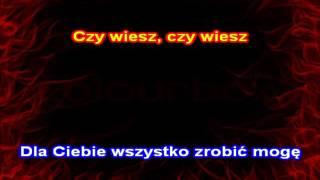 Karaoke UNIVERSE - W perły zmienić deszcz