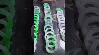 缅甸翡翠手镯定制