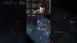 ILTW ДОСТАЕТ СВОЮ ШЛЯПУ #twitch #iltw #dota2