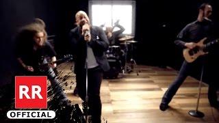 Killswitch Engage - The Arms of Sorrow (Music Video)