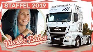 Sabrina auf dem Weg zum Truck Grand Prix! Schafft sie es rechtzeitig? | Trucker Babes | kabel eins