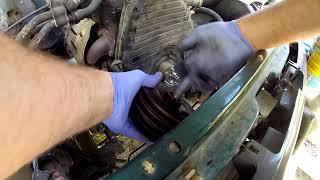 How to replace the timing belt on a Toyota Hilux Diesel.