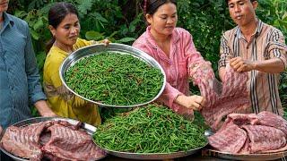 Rustic Village Cooking: Green Spicy Chilies with Pig Ribs | Kitchen Foods