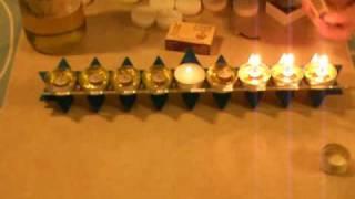 How to use Star Tealight Menorah with olive oil