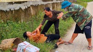 Lien went to the market and met his ex-wife. In the end, a good person helped him