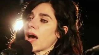 PJ Harvey -- "The Last Living Rose" (Guardian Session, April 2011)