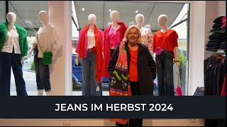 Jeans im Herbst 2024: Outfitideen für jeden Anlass mit Jutta Nestler