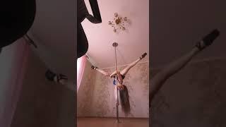 Exotic Pole Dance