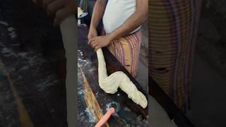 Making flour eggs for making bread #youtubeshorts #shortvideo #breadrecipe #flour