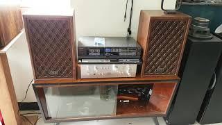 AIWA F - 350 Stereo Casette Deck + AKAI AM 2200 Amplifier + TEAC LS - 20 Speaker. LEVEL 42.