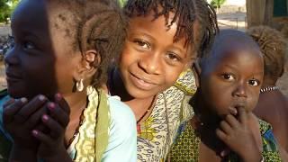 Africa..Mali .Dogon  Tribe/Plemię Dogonów/..trekking -first  day./wędrówki  dzień  pierwszy./ 1 / HD