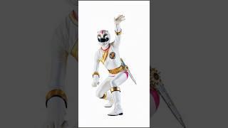 4 ABSOLUTELY CRAZY FACTS ABOUT #POWERRANGERS 