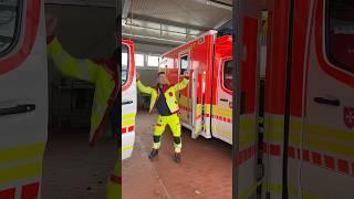 #reels #feuerwehr #rettungsdienst #funny #lustig #memes #fyp #shorts #tiktok #viralvideo #dance #112