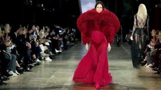 McQueen | Fall/Winter 2025/26 | Paris Fashion Week