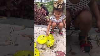 Aru ne dher sara balloons foda | Water balloon popping