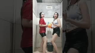 TANTE LAGI MANDI NIHH DANCE HOT TIKTOK BARBAR