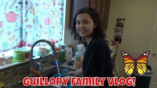 Guillory Family Vlog: Carissa Washes Dishes And The Big Hole In Our Couch!