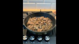 Куриная печень с луком (очень сочная и мягкая)