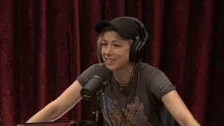 Joe Rogan Experience #1882 - Iliza Shlesinger