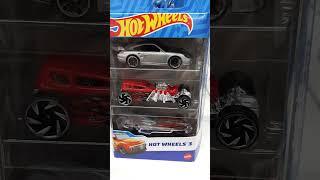 Машинки Hot Wheels