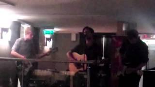 ERIC MCQUEEN "The Rise" (Live at Heart @ Ivy Bar Grill, Örebro 2010)