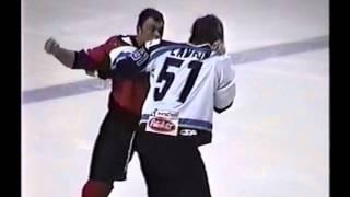 Tyler Lawson vs  Jacques Dubé LNAH 3 02 07