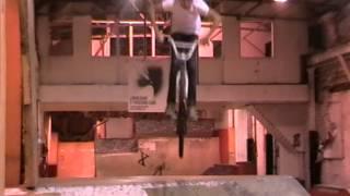 No hander box BMX