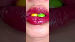 asmr 🟠🟢 BUBBLE GUM eating sounds #asmr