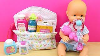 Nenuco - Bolso cambiador Famosa | Muñeca bebe Nenuco en español | Handbag Nenuco Baby Doll