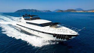 MANGUSTA 105 IN AMAZING CONDITION AFTER EXTENSIVE REFIT Motor Yacht For Sale Interior walkthrough