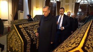 President Erdogan visits the mausoleum of Sultan Abdulhamid II in Istanbul (2)