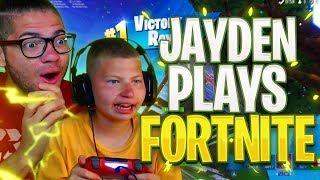 JAYDEN FINALLY PLAYS FORTNITE FOR THE FIRST TIME OMG!!! FORTNITE BATTLE ROYALE! IS HE GOOD?