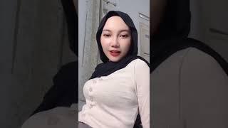 Live Sange - Hijab Ukty Pemersatu Bangsa (Penonton Menang Banyak)