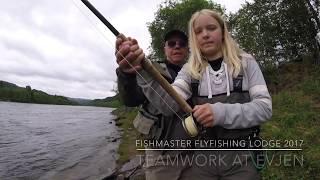 Salmon fishing on the Gaula river 2017 - AK & Tom playing the salmon