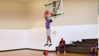 Jashaun Agosto Dunk Show