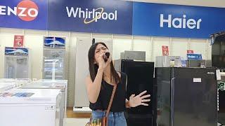 Whitney Houston - I Will Always Love You ( cover by Jiezl Calunia ) Mic testing in the mall