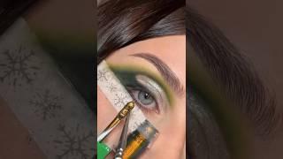 Juvias palace liquid Highlighter Eye Makeup #makeuptutorial #eyemakeuptutorial #trending #shorts