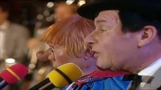 Gebrüder Gerd & Karl Jansen als Tünnes und Schäl bei Karneval Köln 2002