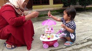 Afsheena Drama Becomes Seller of Ice Cream & Unboxing Toys Kids Sweet Cart Ice Cream