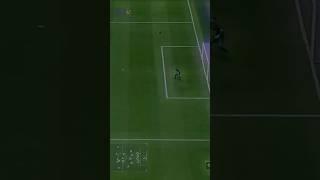 So close!! #viralshort #football #fifa #eafc25 #eafc #goaloftheweek #gotw #goals #crossbarchallenge