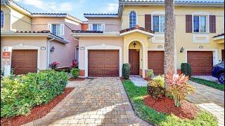 Condo for Sale in Estero, Florida: Prime Location & Stunning Amenities